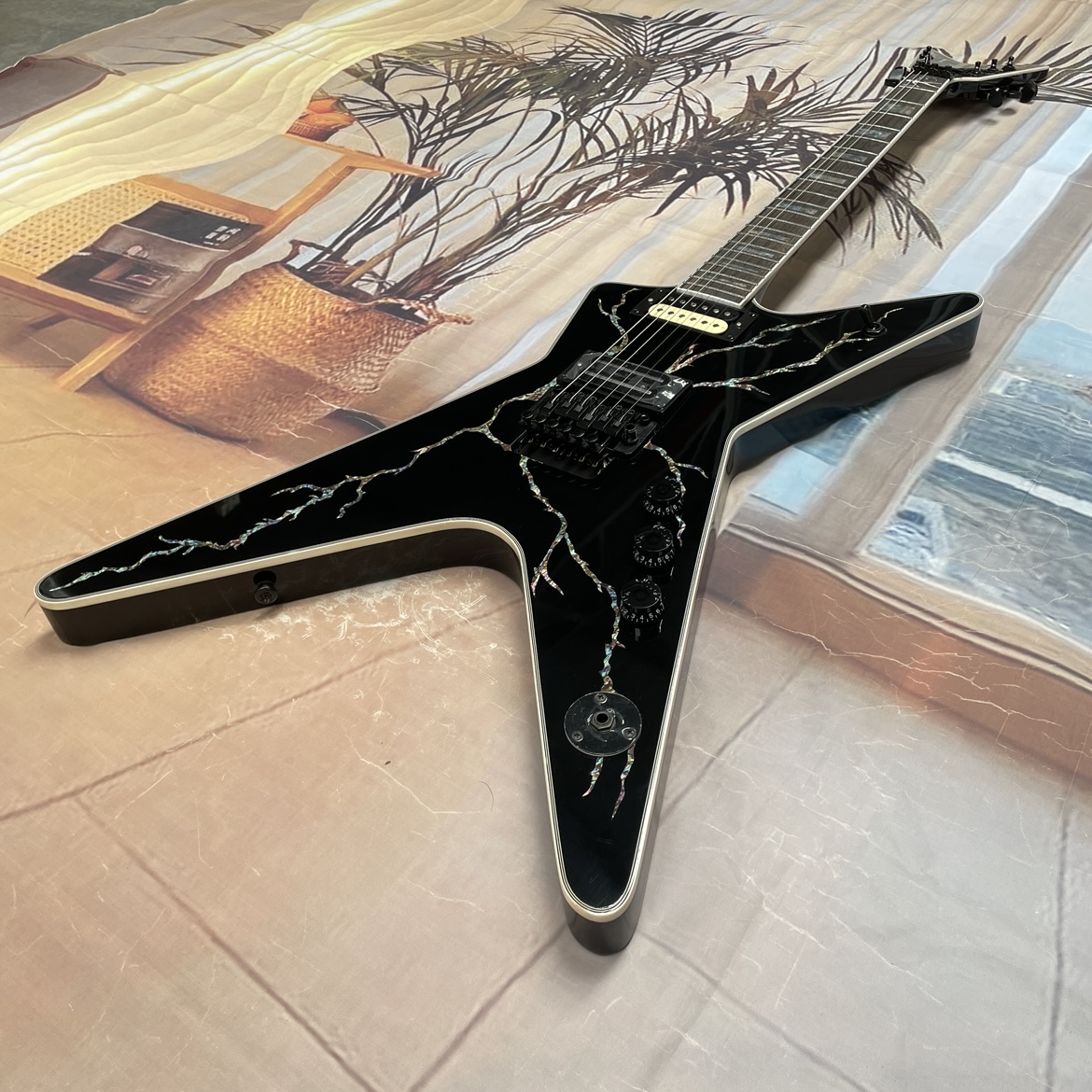 Guitarra eléctrica negra de 6  - Electric Guitar Beginner reseña y precio